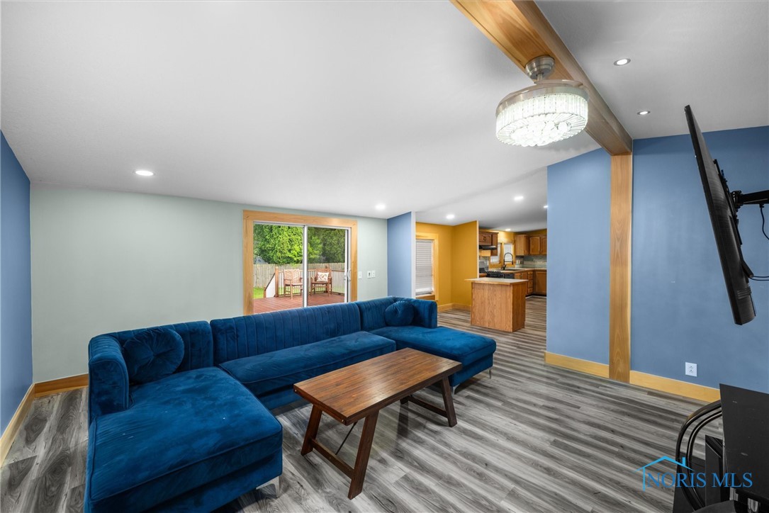 1204 Bedford Woods Drive, Toledo, Ohio image 18
