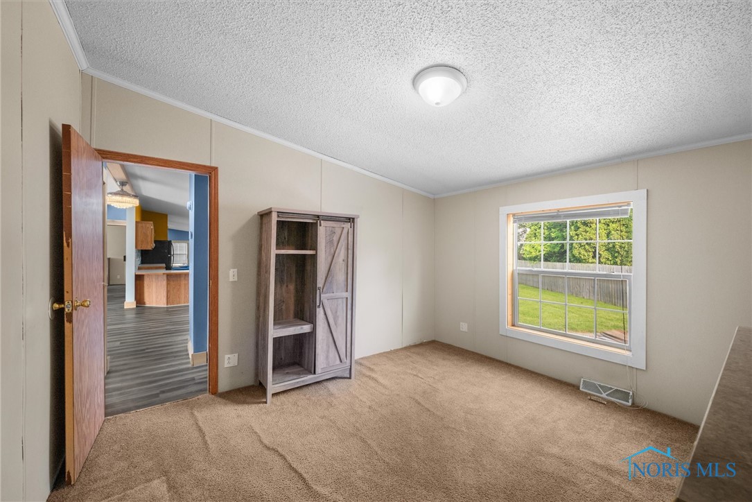 1204 Bedford Woods Drive, Toledo, Ohio image 26