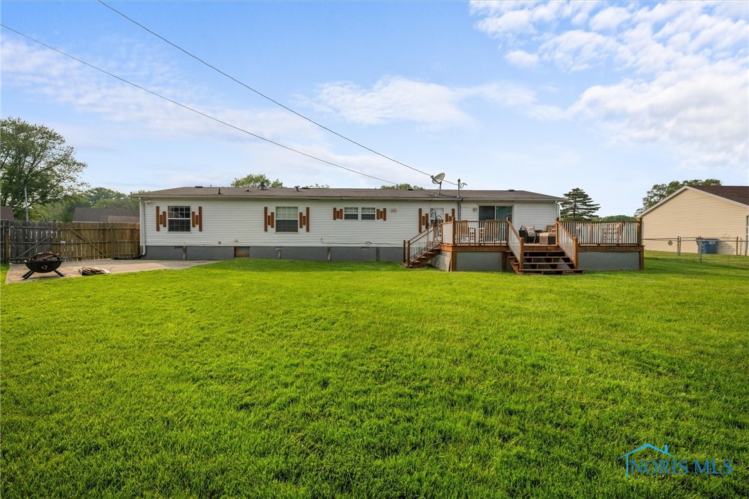 1204 Bedford Woods Drive, Toledo, Ohio image 32