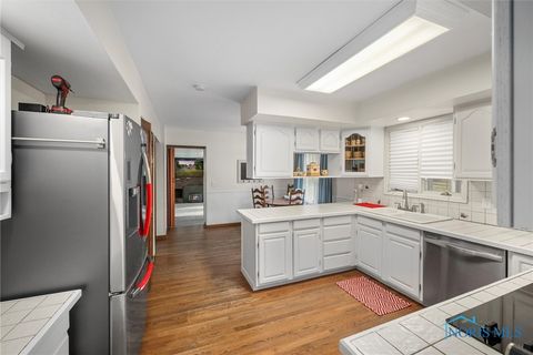 Tiny photo for 3757 N Mccord Road, Toledo, OH 43617 (MLS # 6136074)