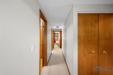 Tiny photo for 3757 N Mccord Road, Toledo, OH 43617 (MLS # 6136074)