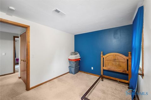 Tiny photo for 3757 N Mccord Road, Toledo, OH 43617 (MLS # 6136074)