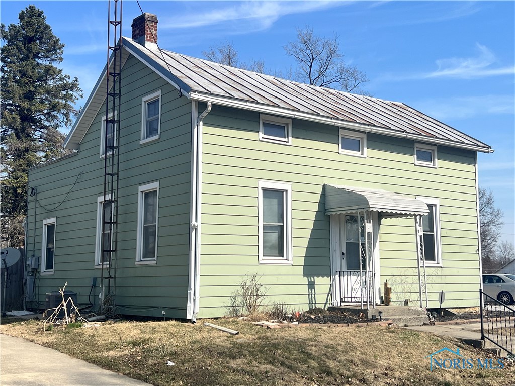 91 E Davis Street, Tiffin, Ohio image 3
