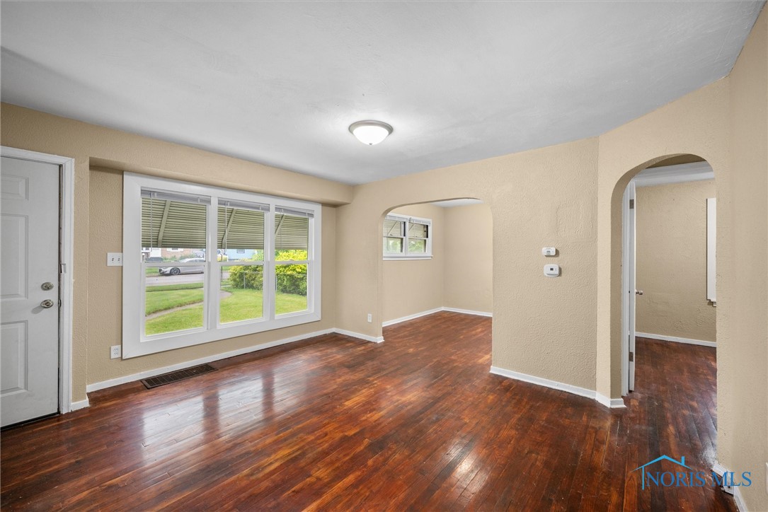 902 Coventry Avenue, Toledo, Ohio image 7