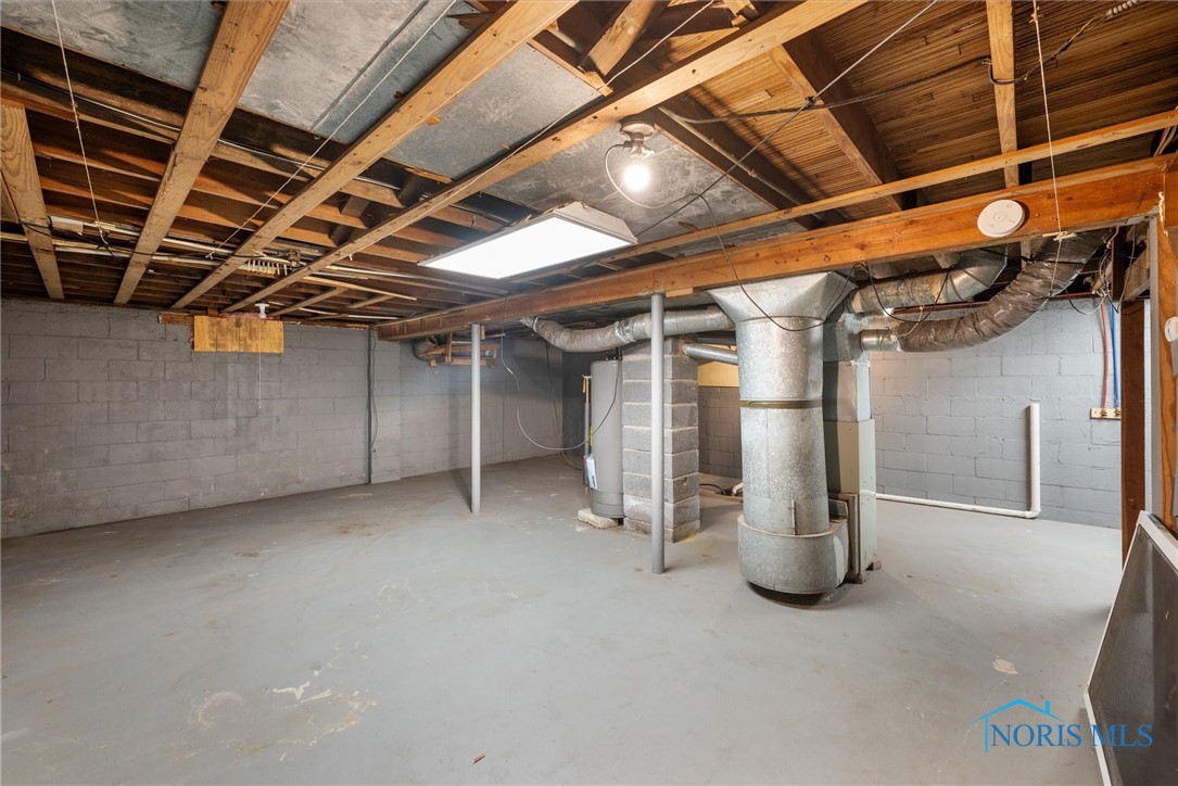 902 Coventry Avenue, Toledo, Ohio image 22