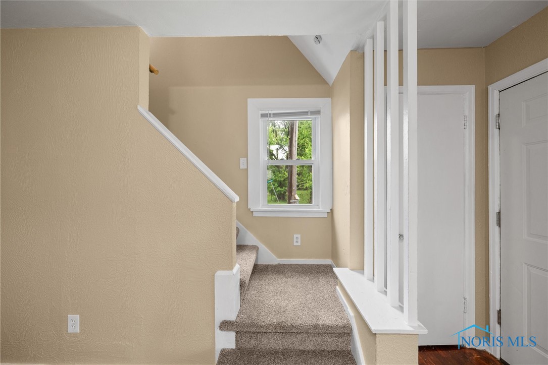 902 Coventry Avenue, Toledo, Ohio image 19