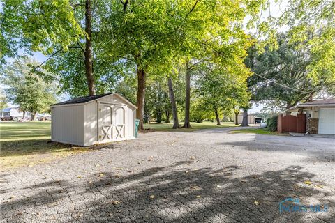 Tiny photo for 28902 Bates Road, Perrysburg, OH 43551 (MLS # 6136612)