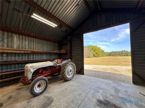 Tiny photo for 28902 Bates Road, Perrysburg, OH 43551 (MLS # 6136612)