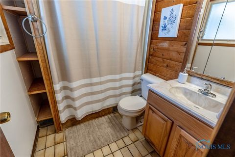 Tiny photo for 28902 Bates Road, Perrysburg, OH 43551 (MLS # 6136612)