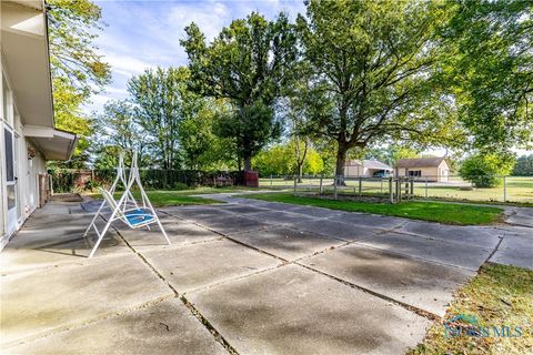 Tiny photo for 28902 Bates Road, Perrysburg, OH 43551 (MLS # 6136612)