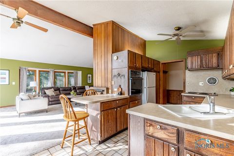 Tiny photo for 28902 Bates Road, Perrysburg, OH 43551 (MLS # 6136612)