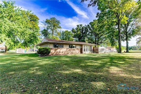 Tiny photo for 28902 Bates Road, Perrysburg, OH 43551 (MLS # 6136612)
