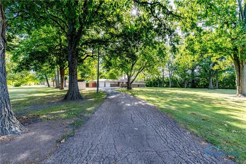 Tiny photo for 28902 Bates Road, Perrysburg, OH 43551 (MLS # 6136612)