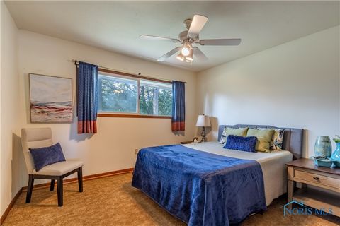 Tiny photo for 28902 Bates Road, Perrysburg, OH 43551 (MLS # 6136612)