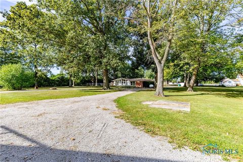 Tiny photo for 28902 Bates Road, Perrysburg, OH 43551 (MLS # 6136612)