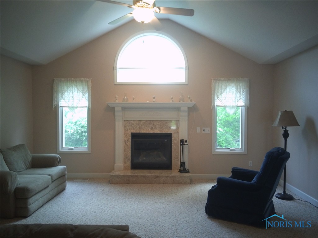 610 Chinook Drive, Defiance, Ohio image 4