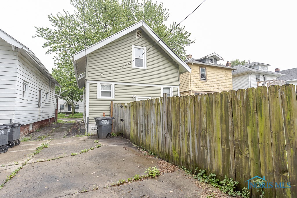 3661 Leybourn Avenue, Toledo, Ohio image 38