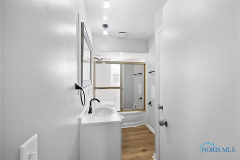 Tiny photo for 2606 102nd Street, Toledo, OH 43611 (MLS # 6136614)