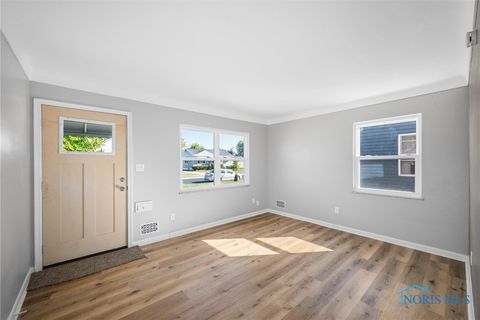 Tiny photo for 2606 102nd Street, Toledo, OH 43611 (MLS # 6136614)