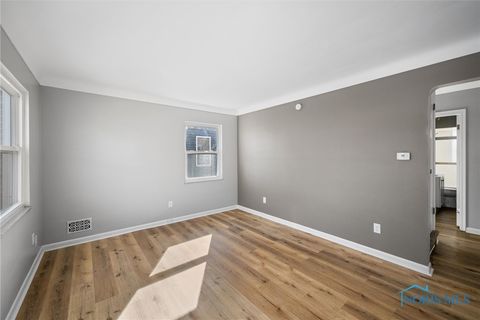 Tiny photo for 2606 102nd Street, Toledo, OH 43611 (MLS # 6136614)