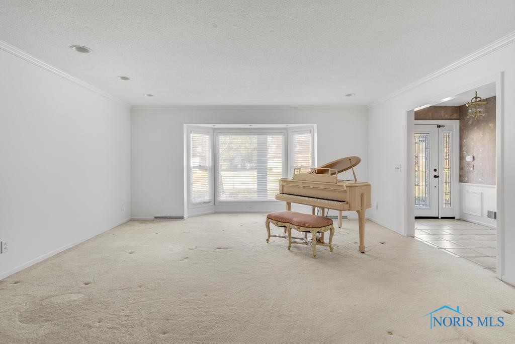 4412 Old Saybrook Drive, Toledo, Ohio image 6