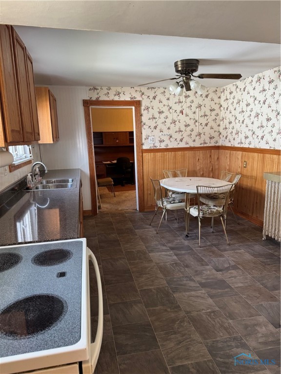 108 E Maple Street, Deshler, Ohio image 6