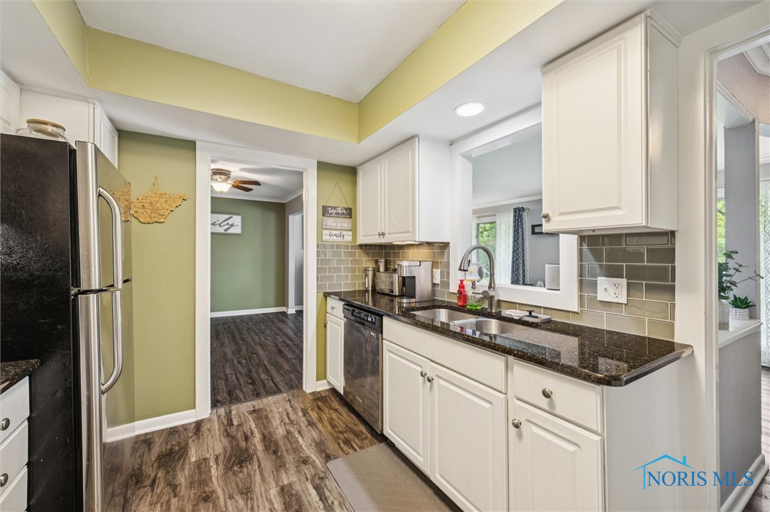 29674 E River Road, Perrysburg, Ohio image 15