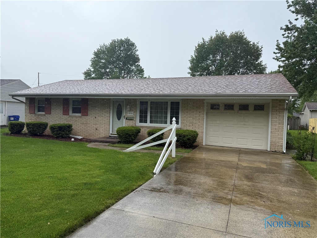 1808 Glenwood Street, Findlay, Ohio image 1