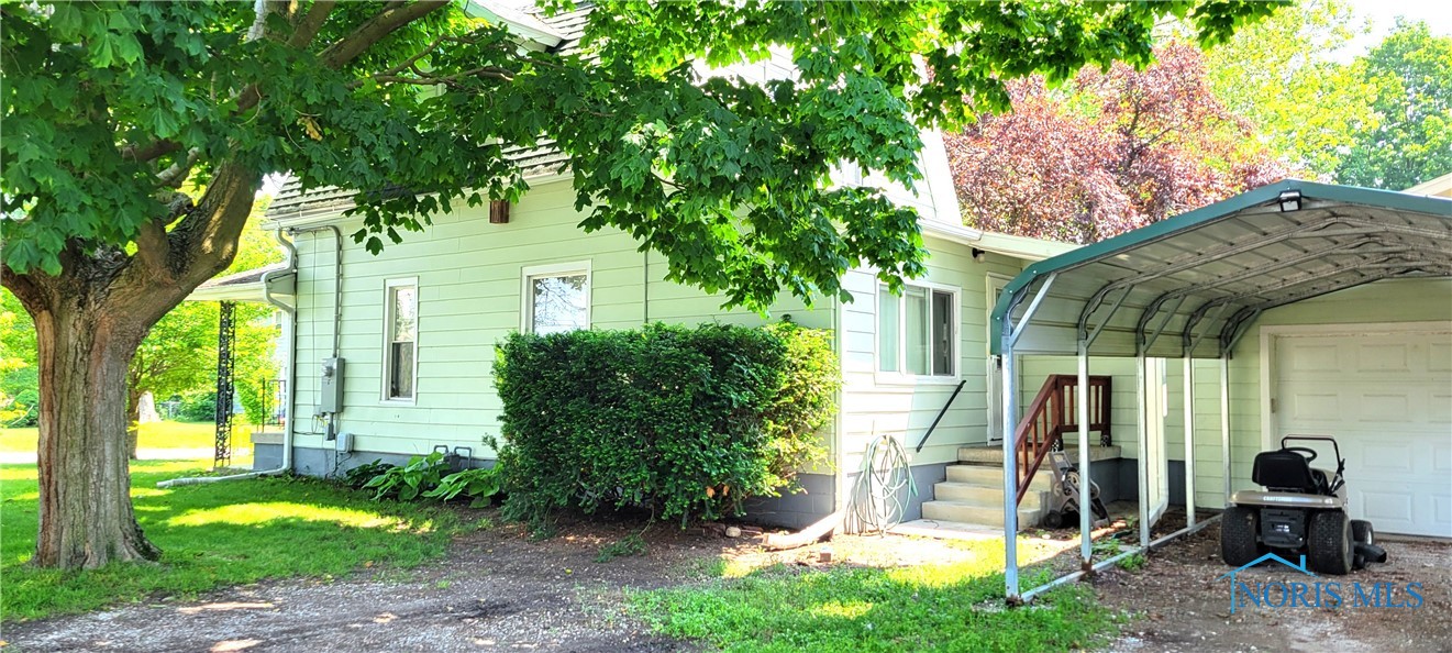 702 E Lawrence Street, Montpelier, Ohio image 3