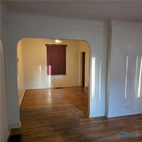 Tiny photo for 3148 Glanzman Road, Toledo, OH 43614 (MLS # 6136383)