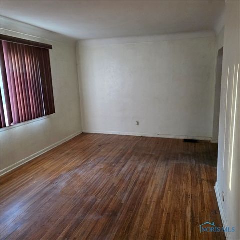 Tiny photo for 3148 Glanzman Road, Toledo, OH 43614 (MLS # 6136383)