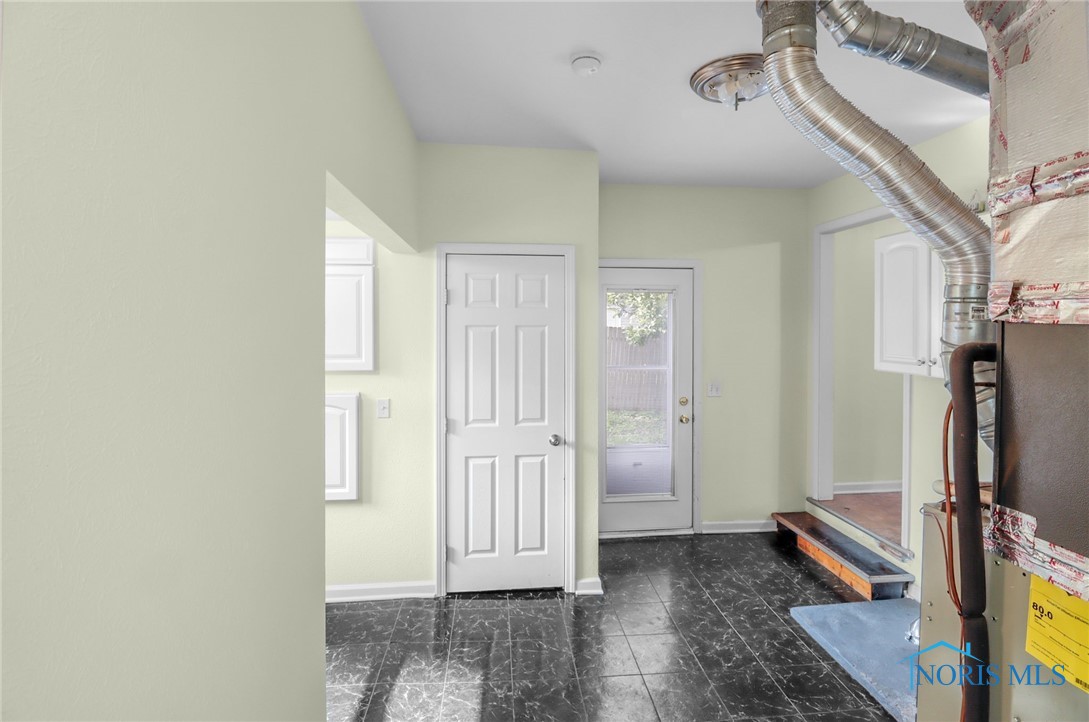 4914 Bales Road, Toledo, Ohio image 28