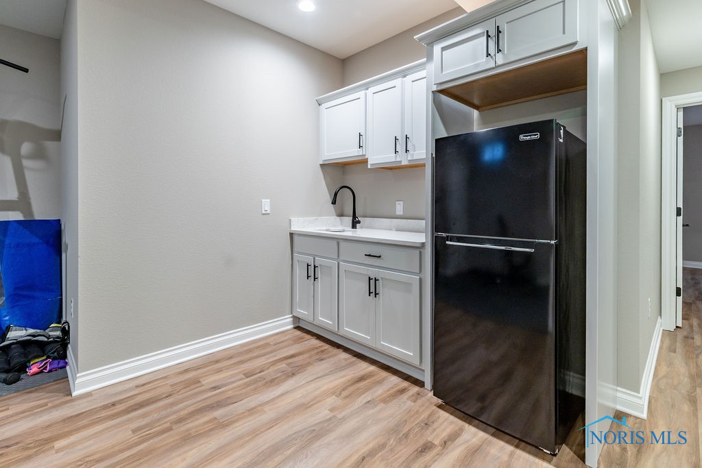 9851 Saugatuck Drive, Sylvania, Ohio image 38