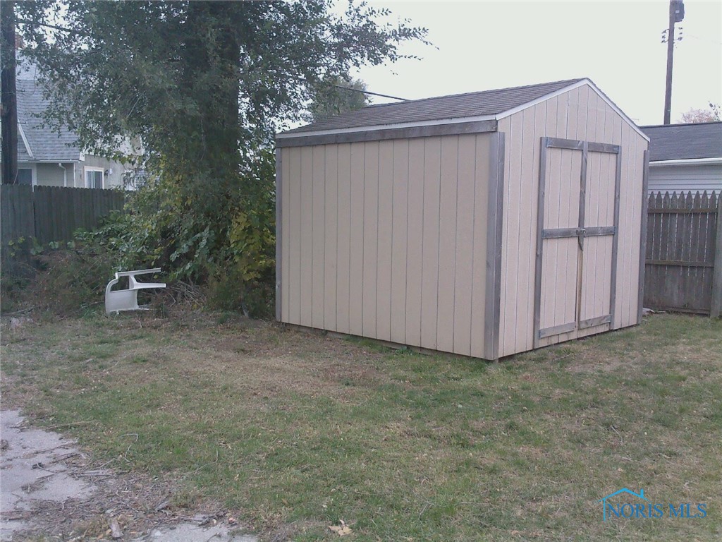 766 Spencer Street, Toledo, Ohio image 3