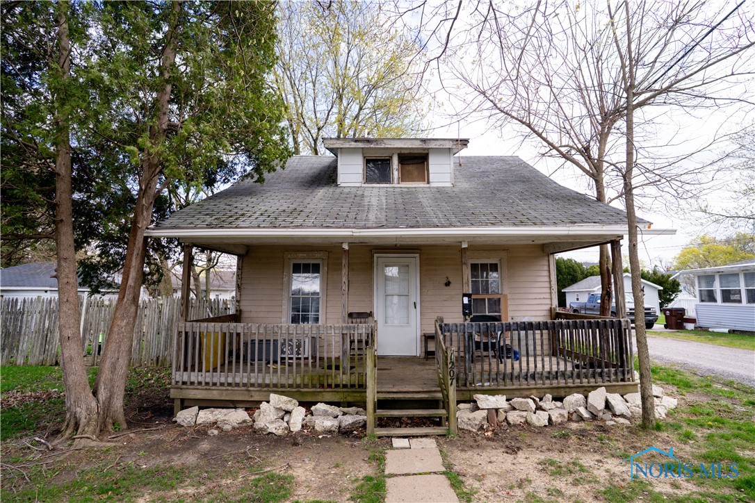 1207 Emory Street, Defiance, Ohio image 1
