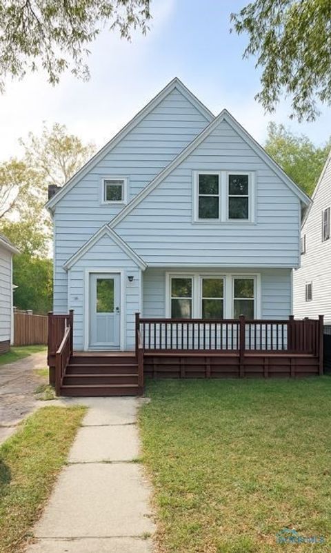 Photo of 4531 Walker Avenue, Toledo, OH 43612 (MLS # 6136705)