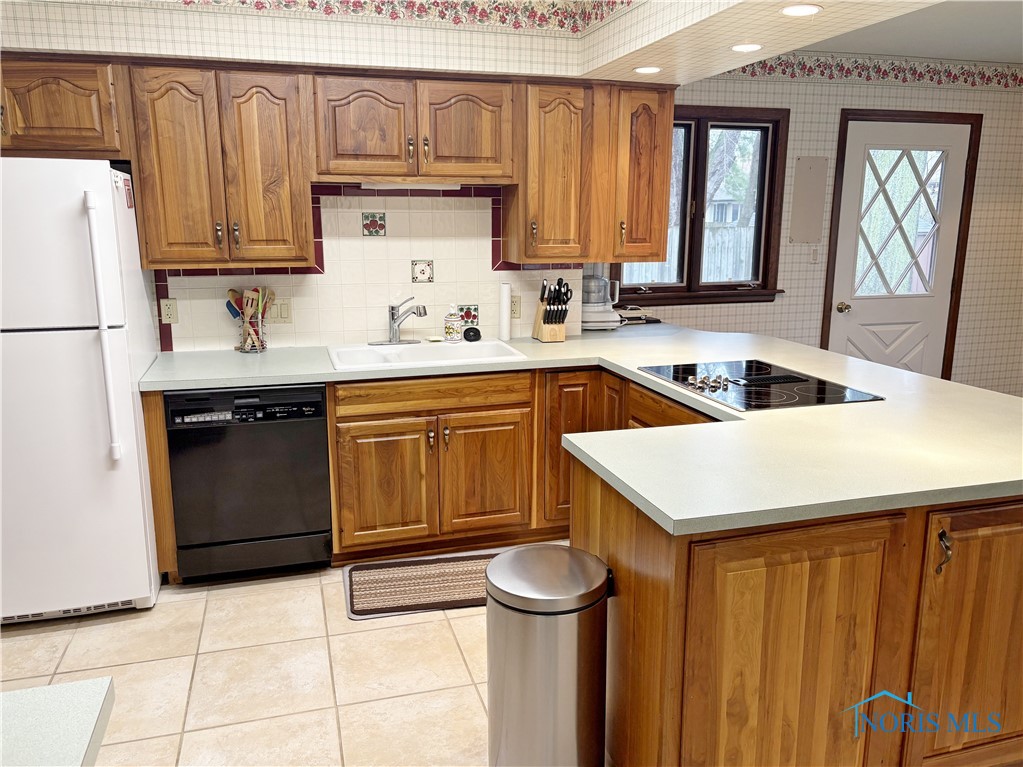862 Ferndale Court, Bowling Green, Ohio image 13