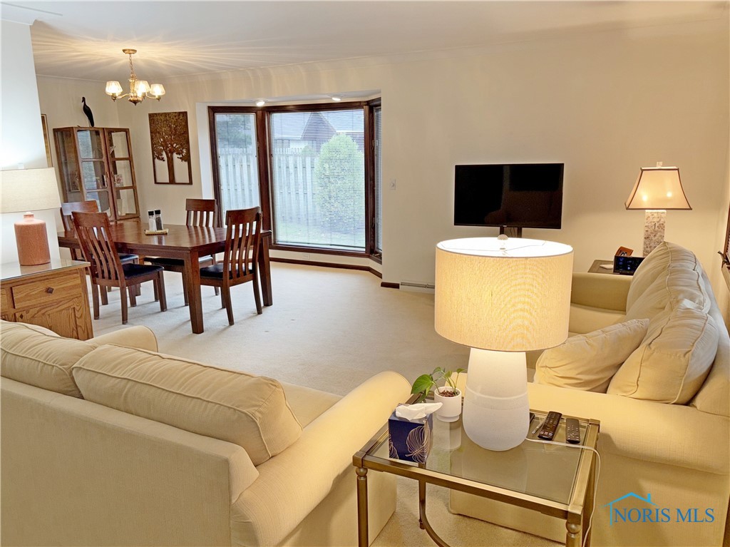 862 Ferndale Court, Bowling Green, Ohio image 4