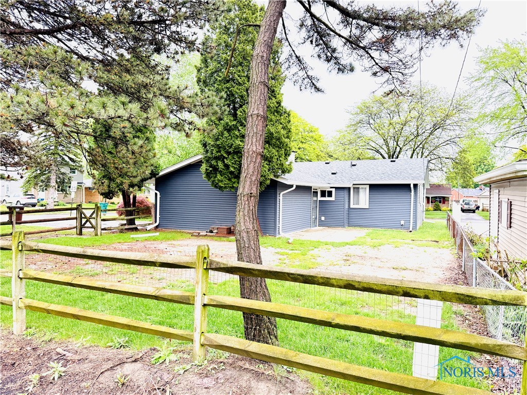 5929 Viramar Road, Toledo, Ohio image 27