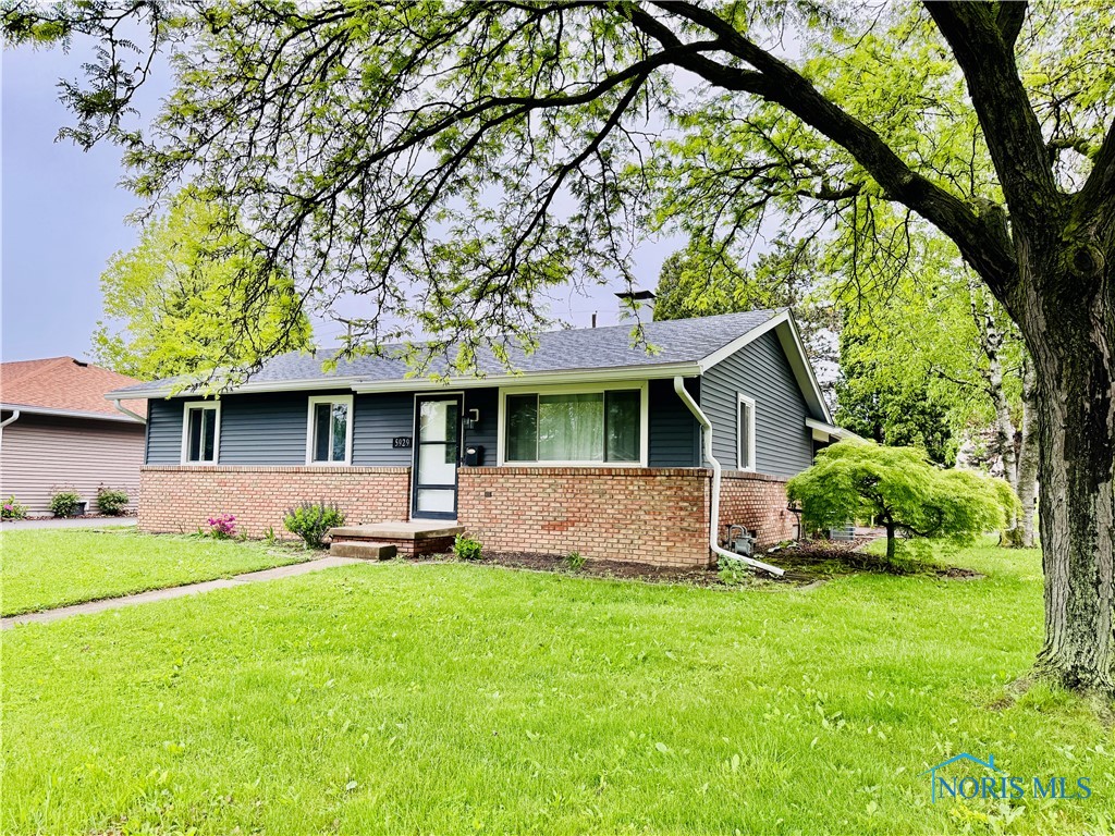 5929 Viramar Road, Toledo, Ohio image 1