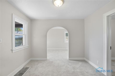 Tiny photo for 913 Coventry Avenue, Toledo, OH 43607 (MLS # 6135552)