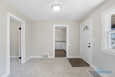 Tiny photo for 913 Coventry Avenue, Toledo, OH 43607 (MLS # 6135552)