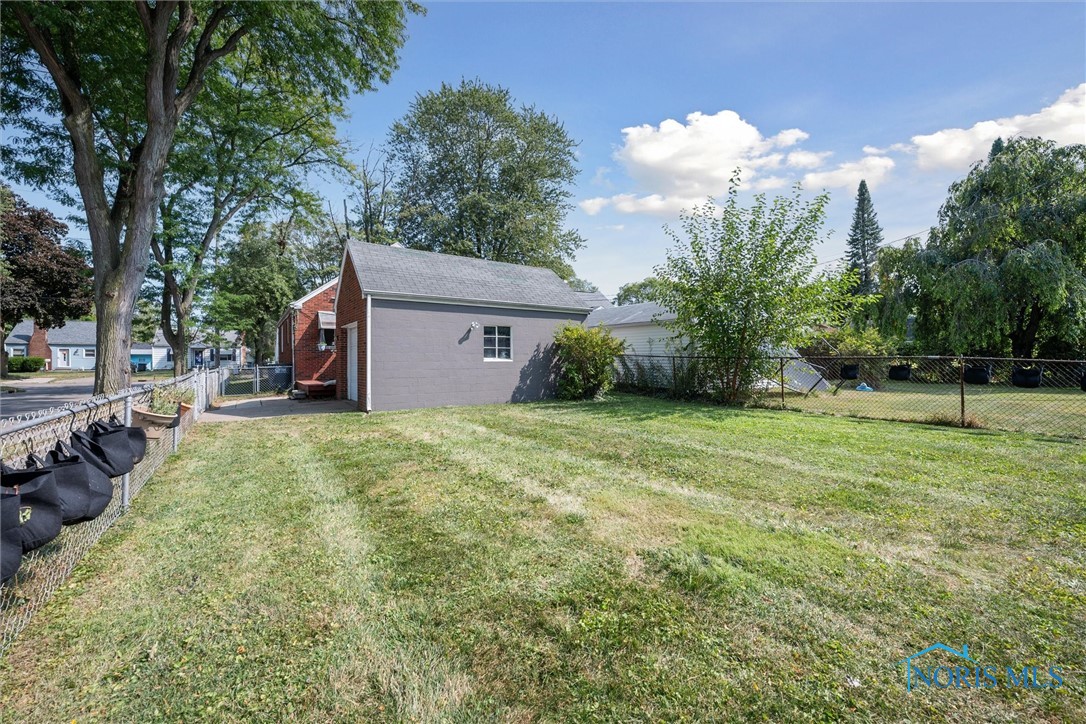 4627 Vermaas Avenue, Toledo, Ohio image 25