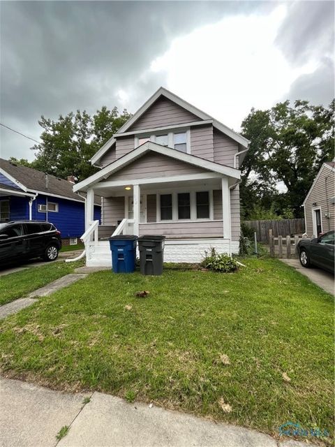 Photo of 512 Woodsdale Avenue, Toledo, OH 43609 (MLS # 6136083)