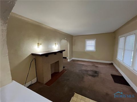 Tiny photo for 512 Woodsdale Avenue, Toledo, OH 43609 (MLS # 6136083)