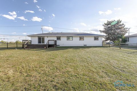 Tiny photo for 8550 Avenue Road, Perrysburg, OH 43551 (MLS # 6136937)