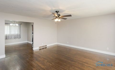 Tiny photo for 8550 Avenue Road, Perrysburg, OH 43551 (MLS # 6136937)
