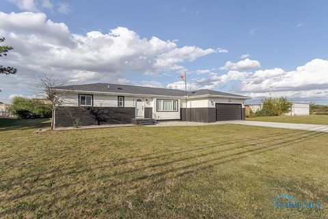 Tiny photo for 8550 Avenue Road, Perrysburg, OH 43551 (MLS # 6136937)