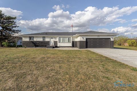 Photo of 8550 Avenue Road, Perrysburg, OH 43551 (MLS # 6136937)
