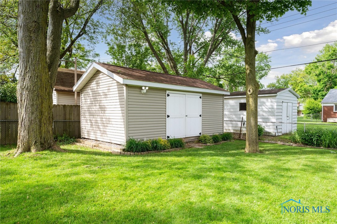 2340 Green Valley Drive, Toledo, Ohio image 31